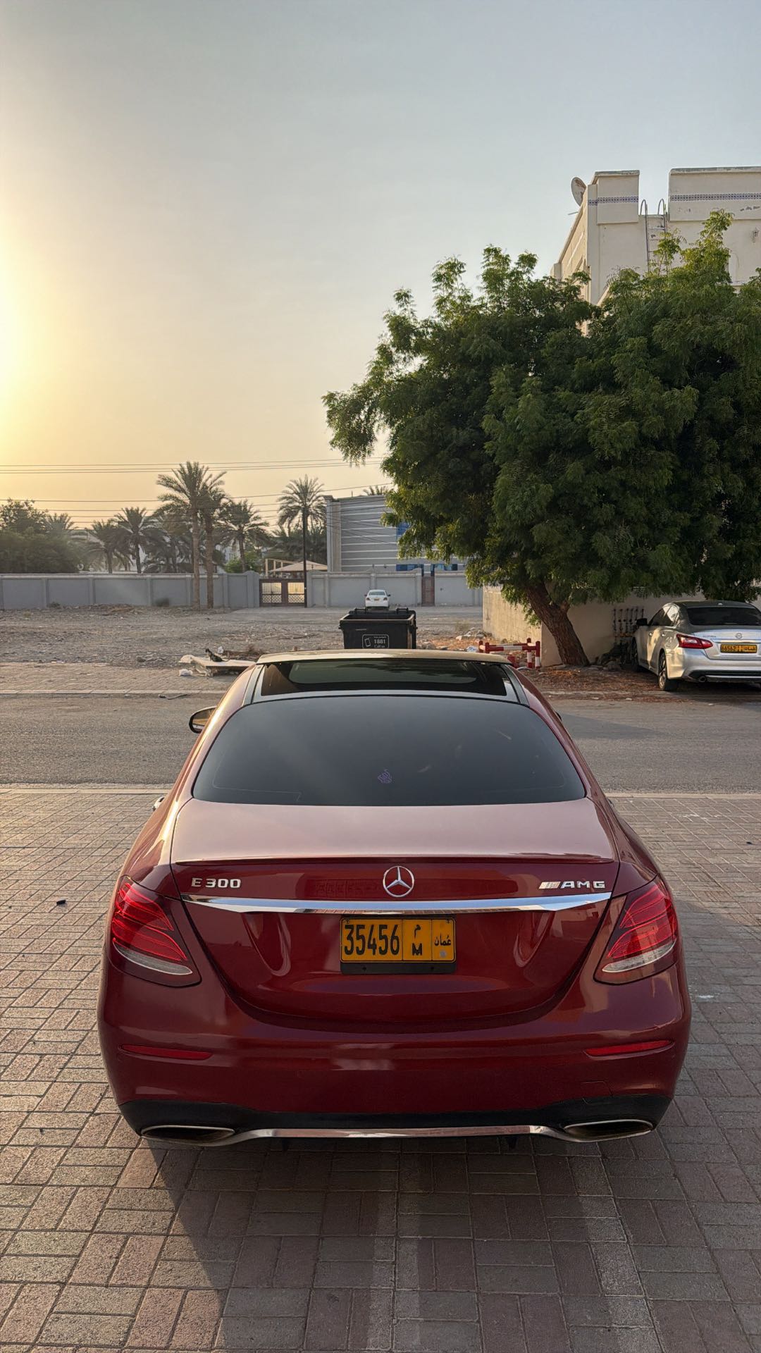 Car Image 2017 MERCEDES E Class 300