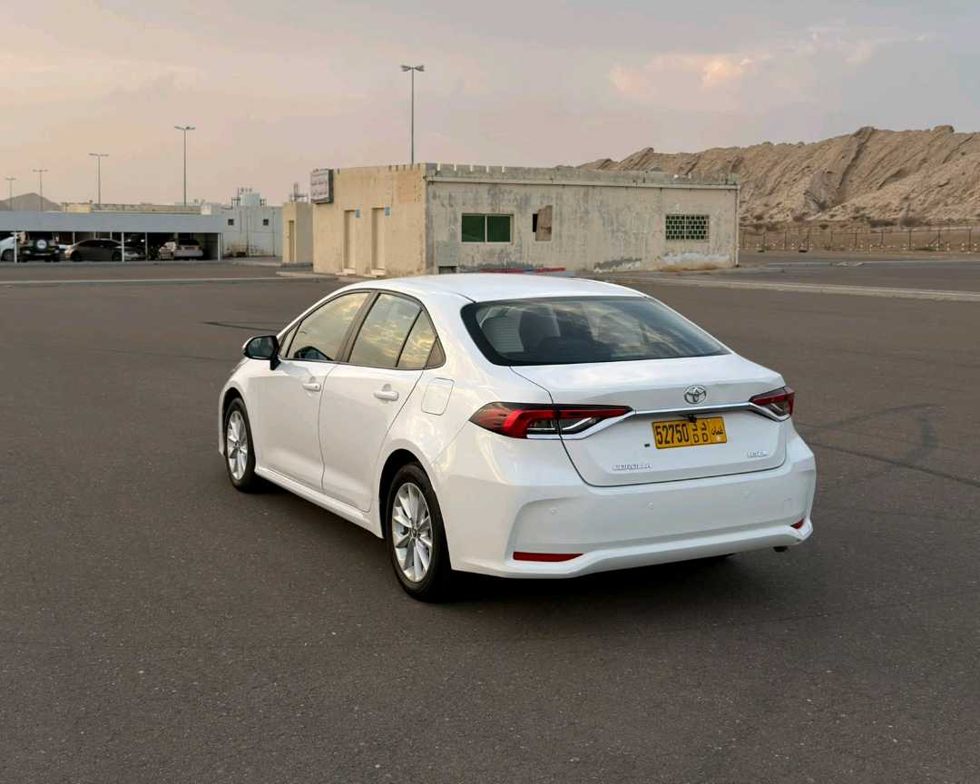 Car Image 2021 TOYOTA COROLLA XLI