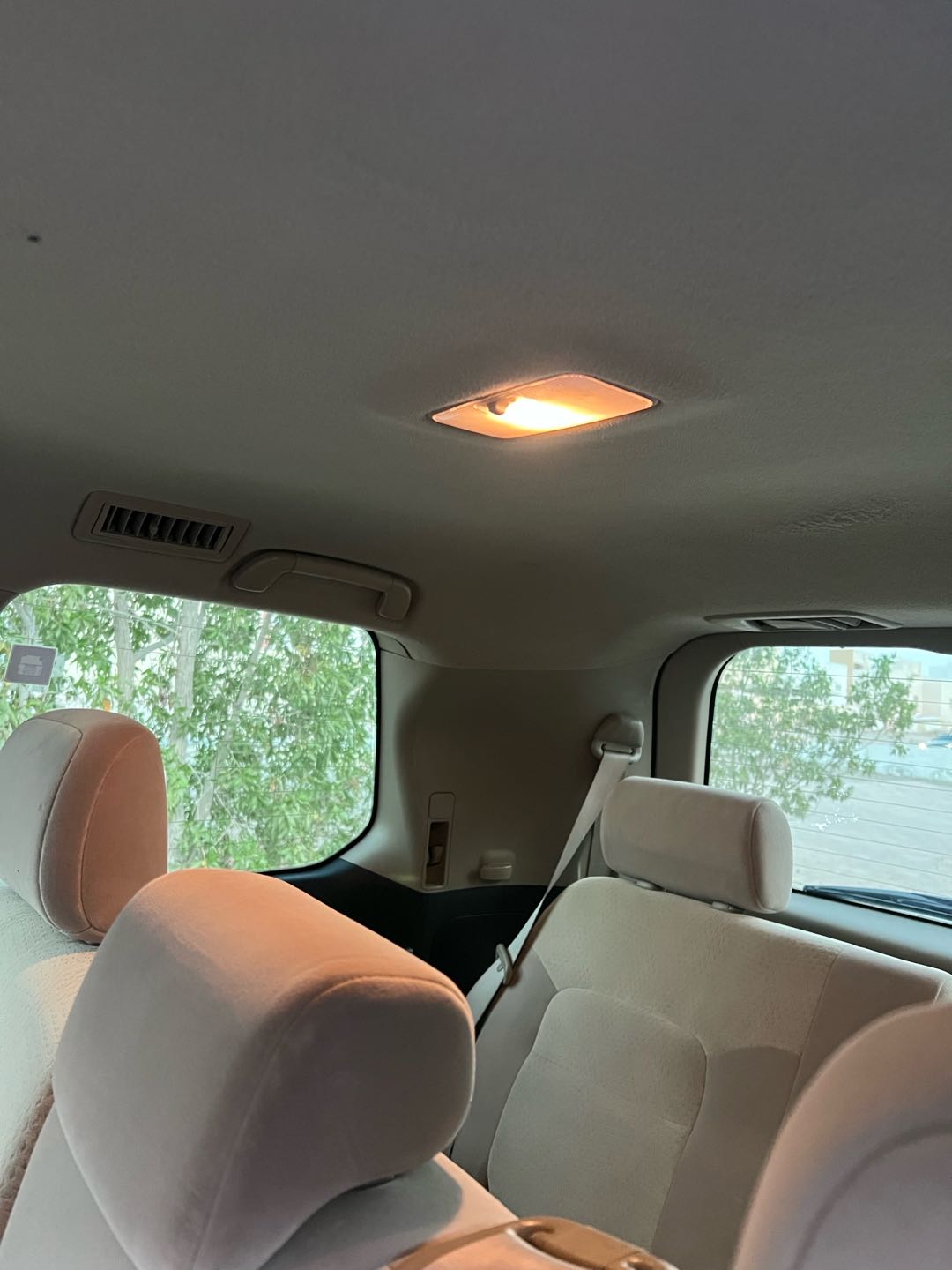 Car Image 2010 TOYOTA LAND CRUISER GX