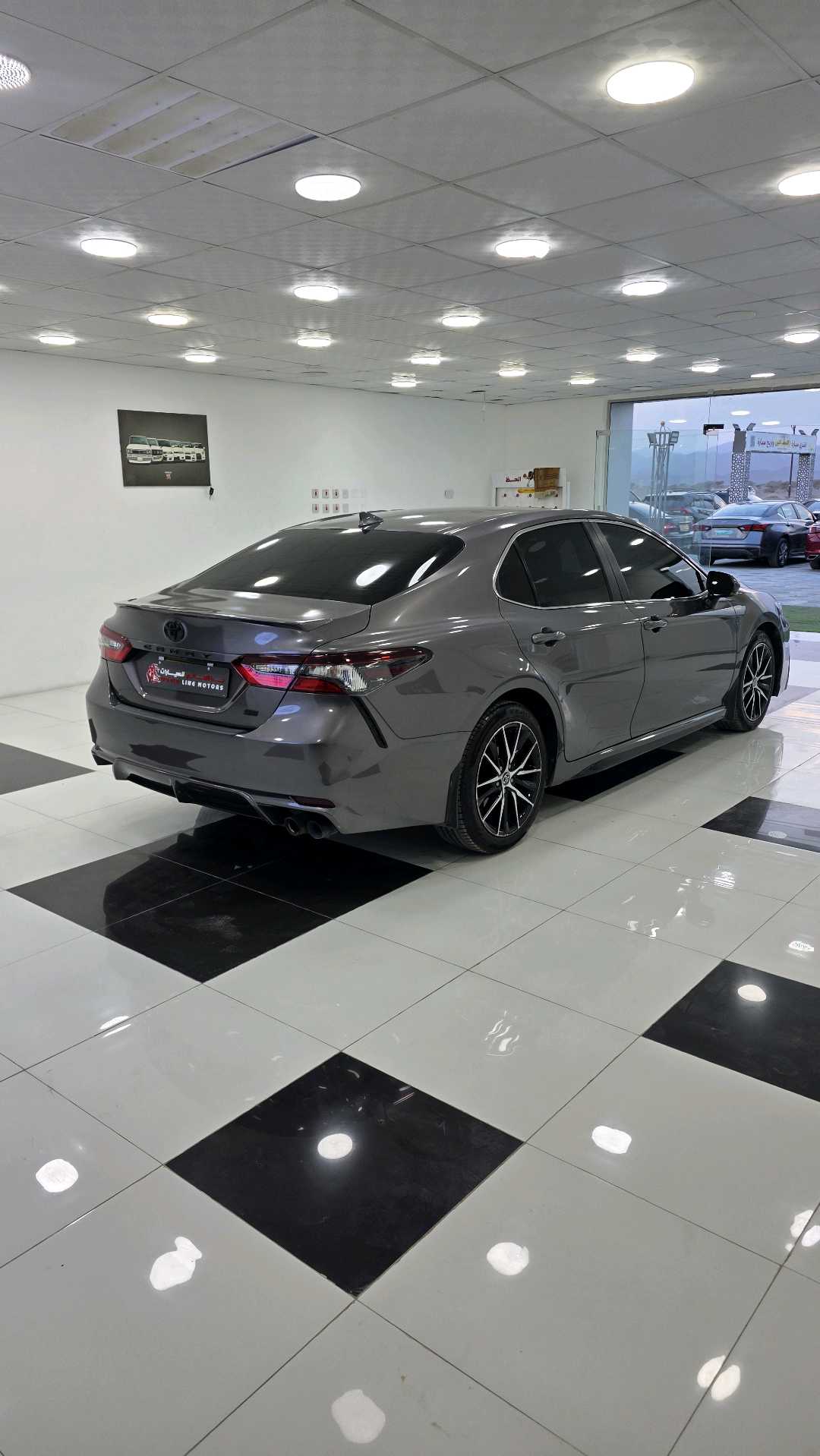 Car Image 2022 TOYOTA CAMRY SE