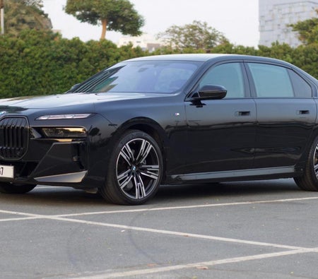 بي أم دبليو 7 SERIES 2025