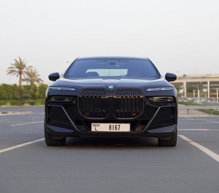 بي أم دبليو 7 SERIES 2025