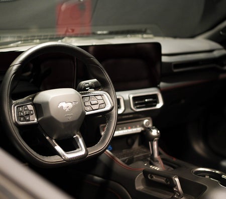 FORD MUSTANG 2024