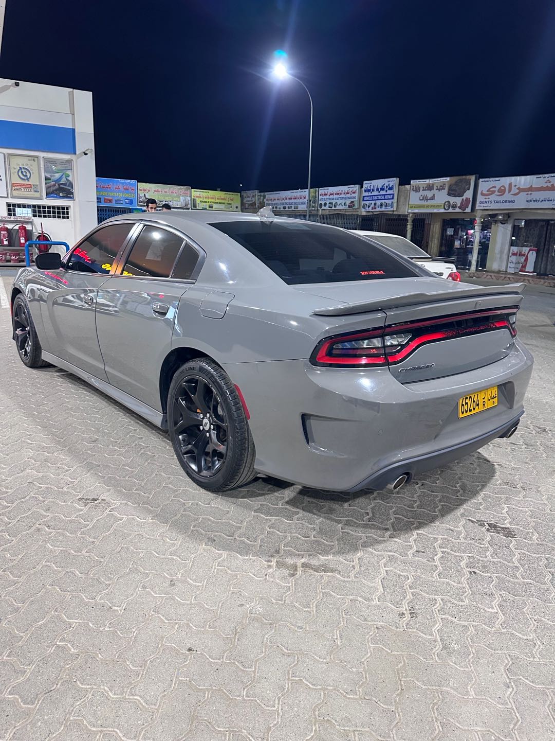 Car Image 2019 DODGE CHARGER GT