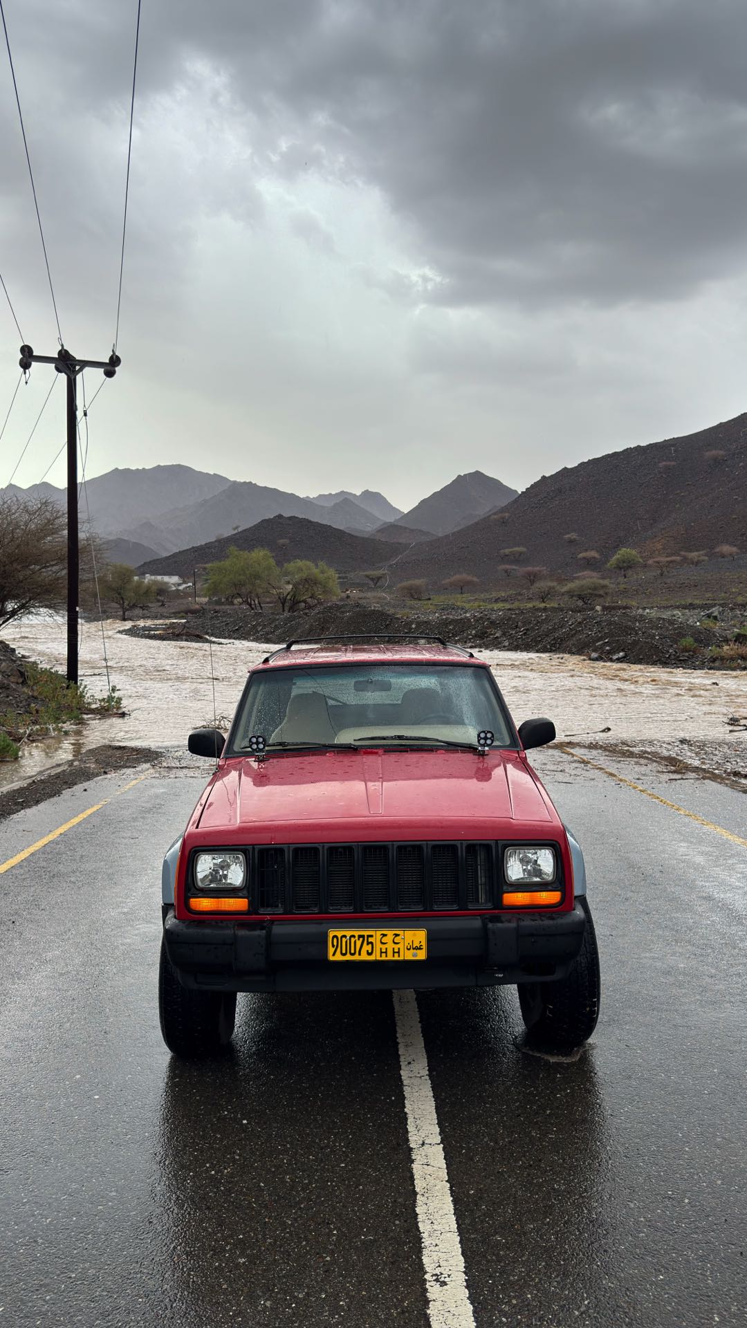 Car Image 1998 JEEP CHEROKEE 
