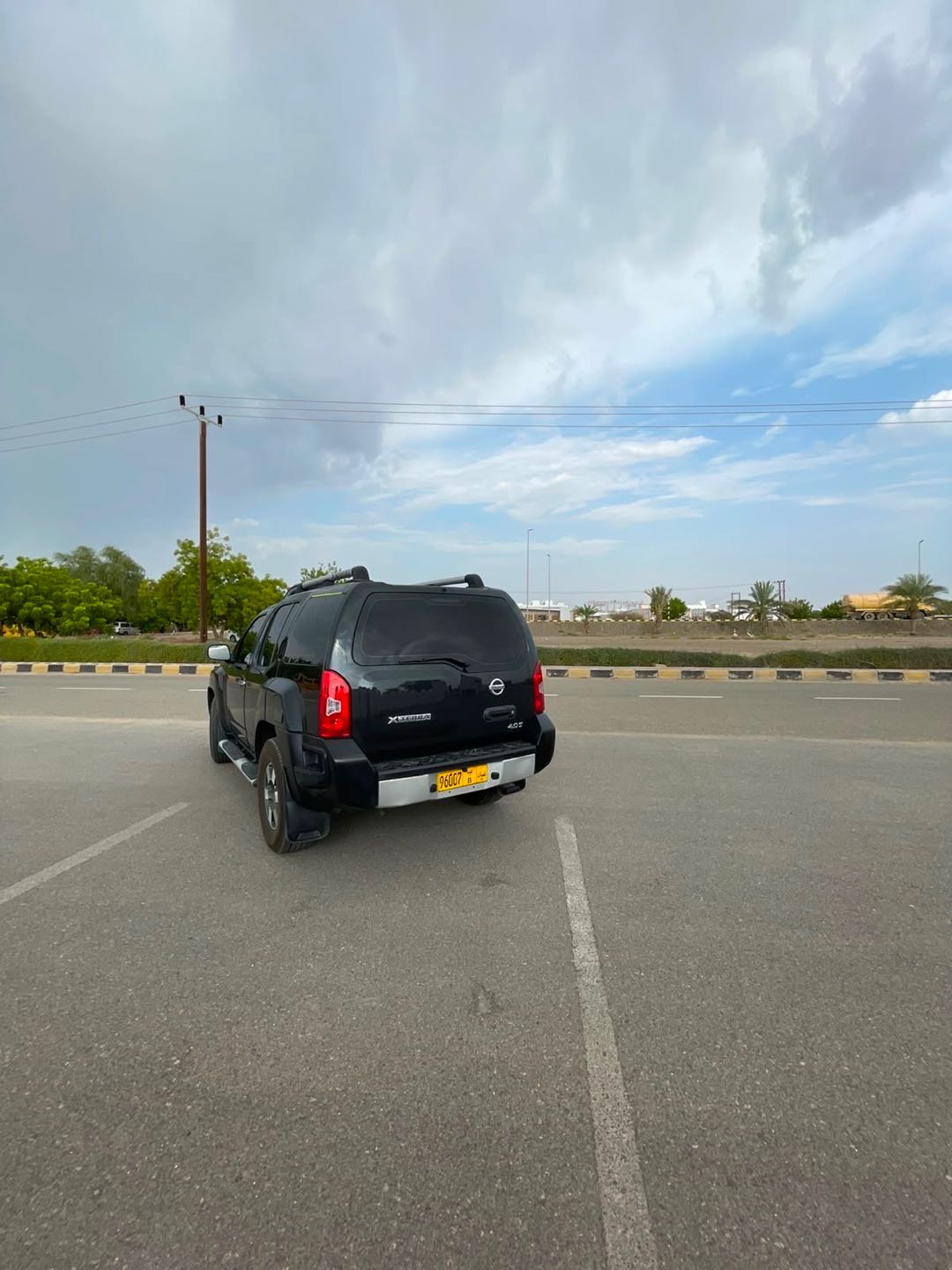 Car Image 2010 NISSAN XTERRA 