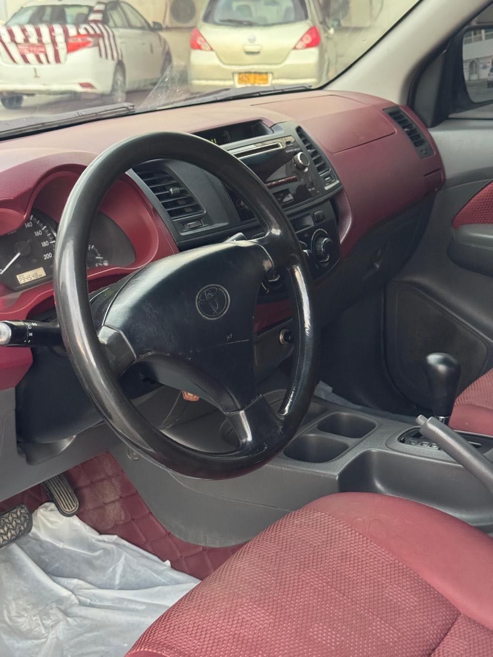 Car Image 2014 TOYOTA HILUX 2.7