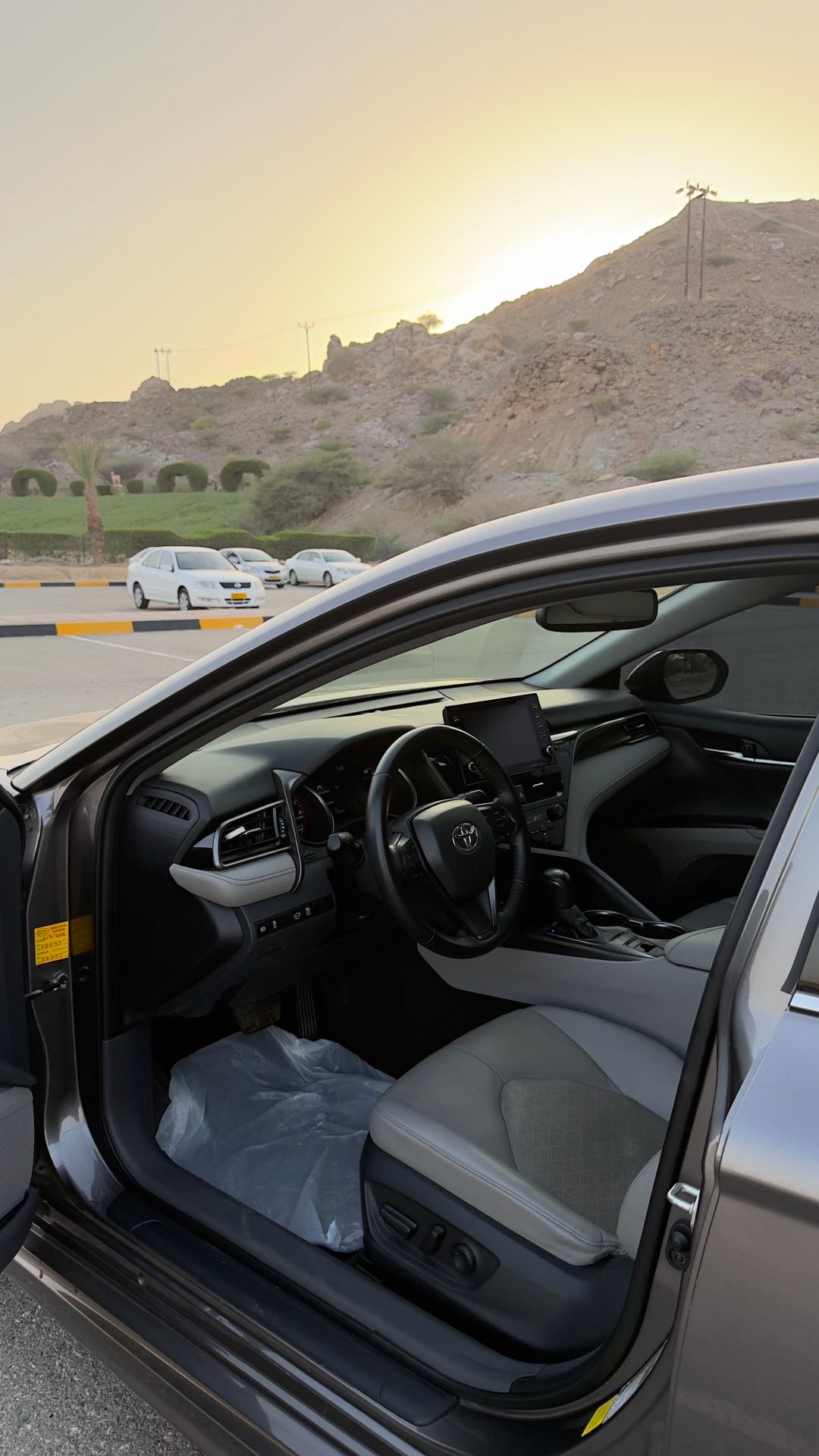 Car Image 2022 TOYOTA CAMRY XSE