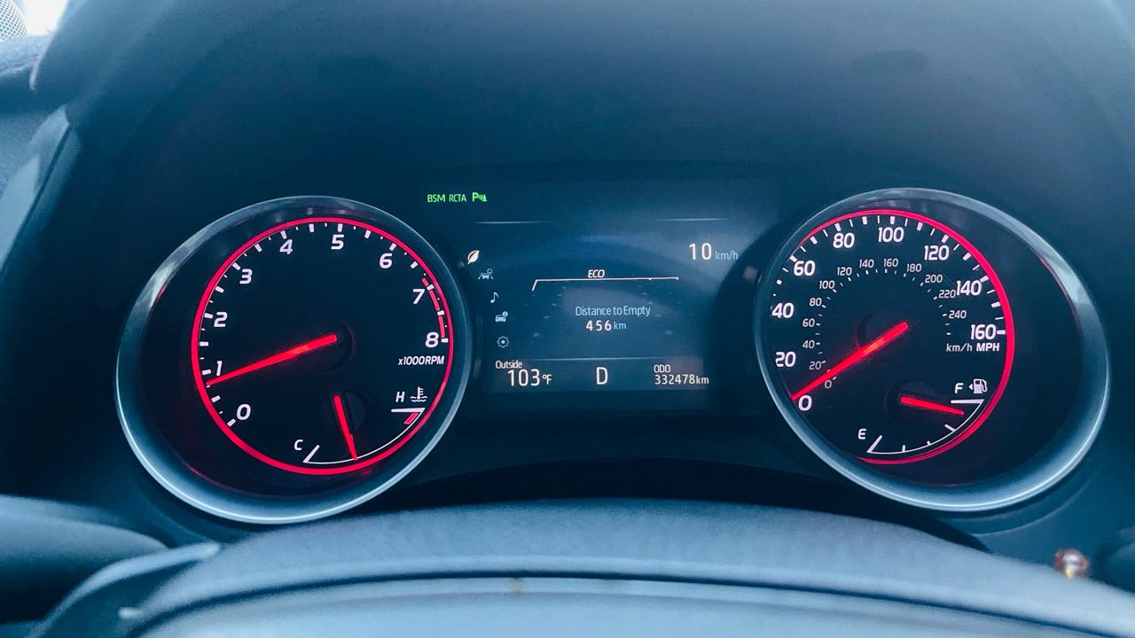 Car Image 2018 TOYOTA CAMRY XSE