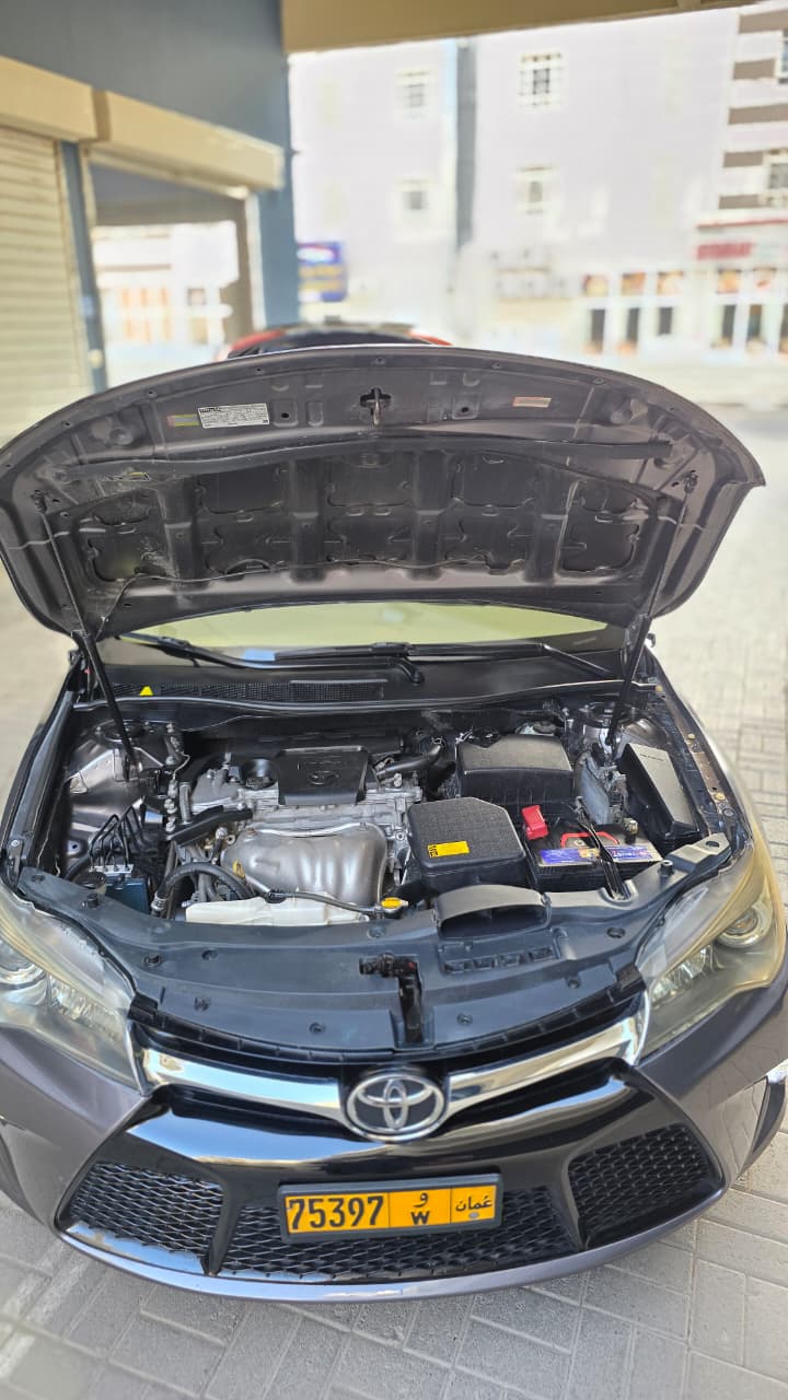 Car Image 2015 TOYOTA CAMRY XSE