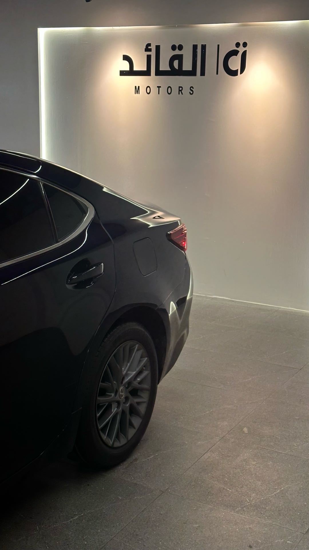 Car Image 2018 LEXUS ES 350