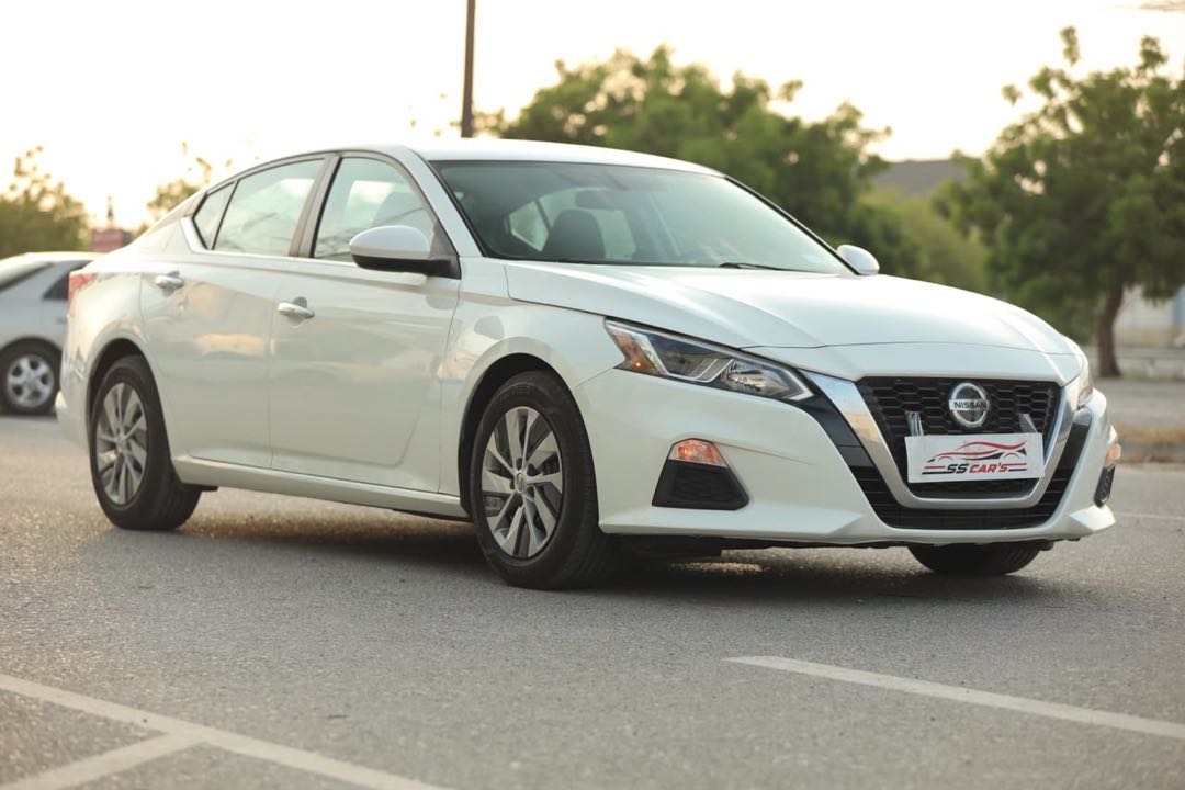 Car Image 2020 NISSAN ALTIMA S