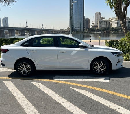 GEELY EMGRAND 2026