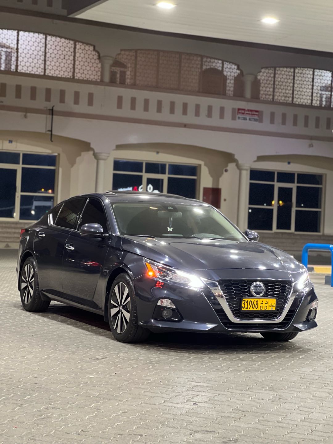 Car Image 2020 NISSAN ALTIMA SL