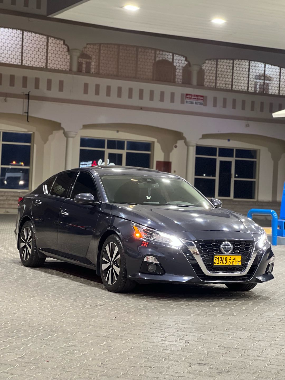 Car Image 2020 NISSAN ALTIMA SL