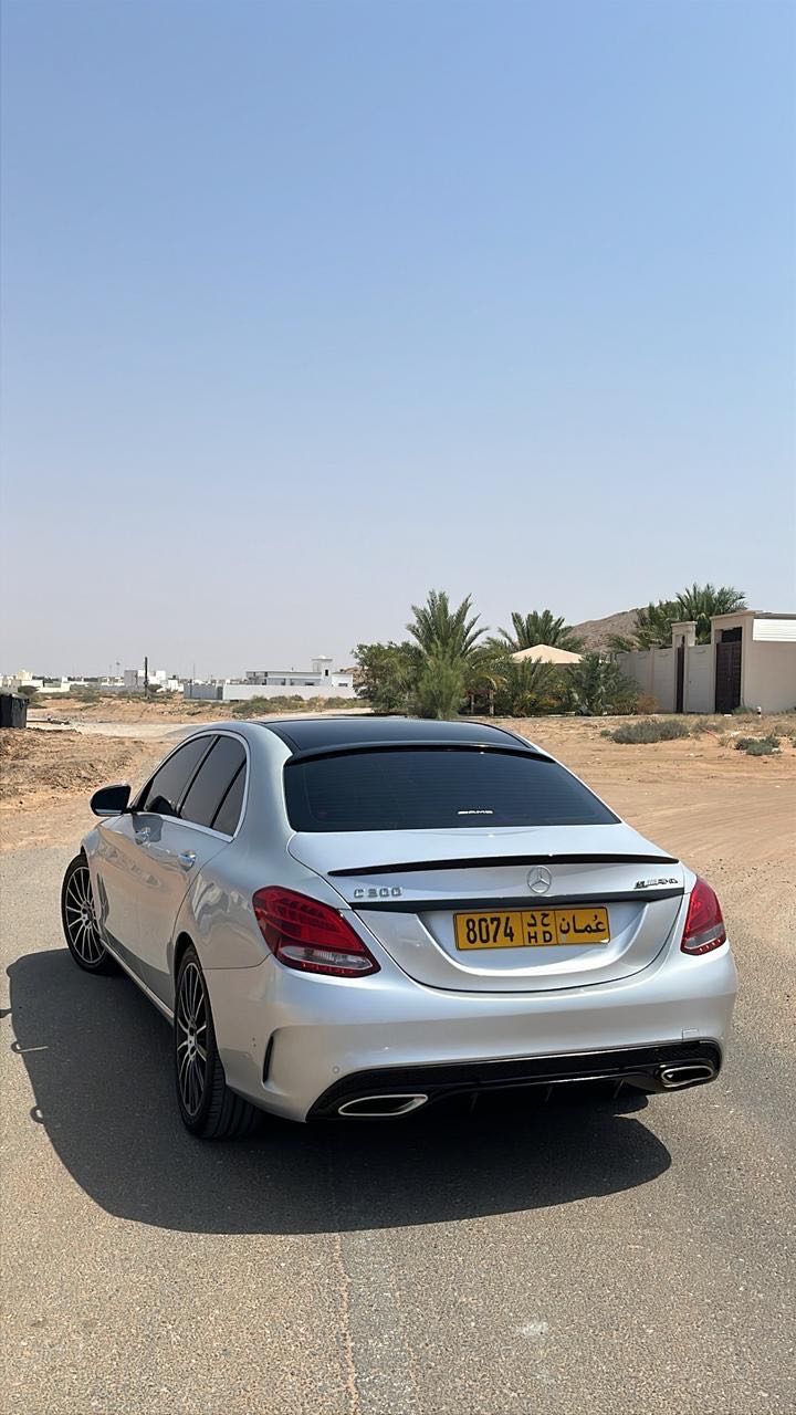 Car Image 2016 MERCEDES C Class 300