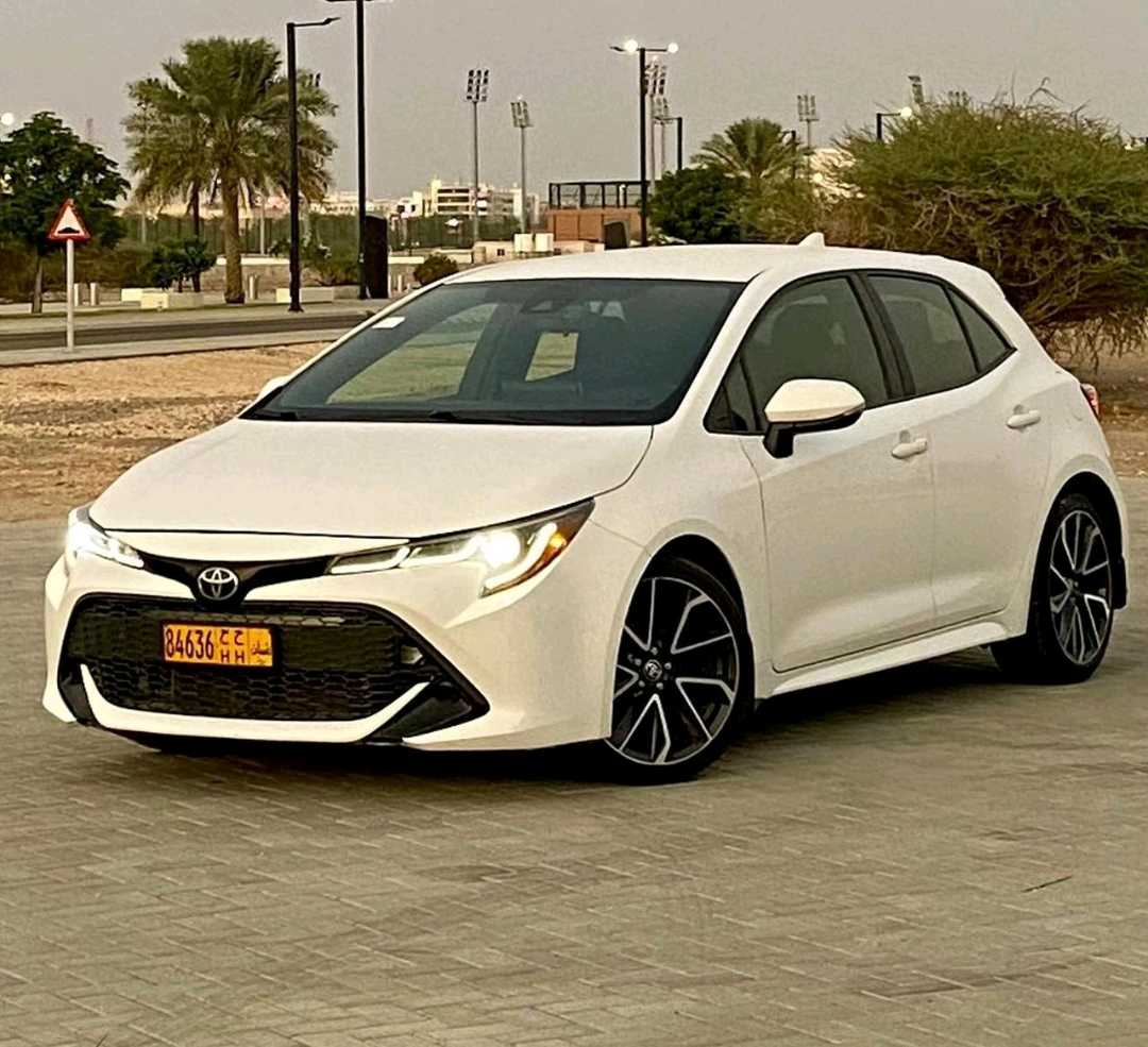 Car Image 2019 TOYOTA COROLLA SE