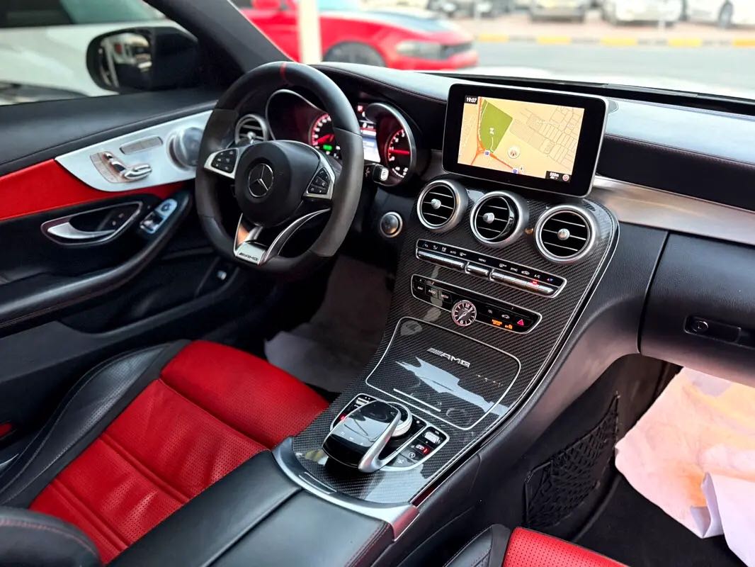 Car Image 2017 MERCEDES C Class 63