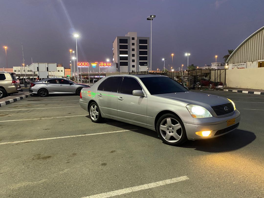 Car Image 2001 LEXUS LS 430