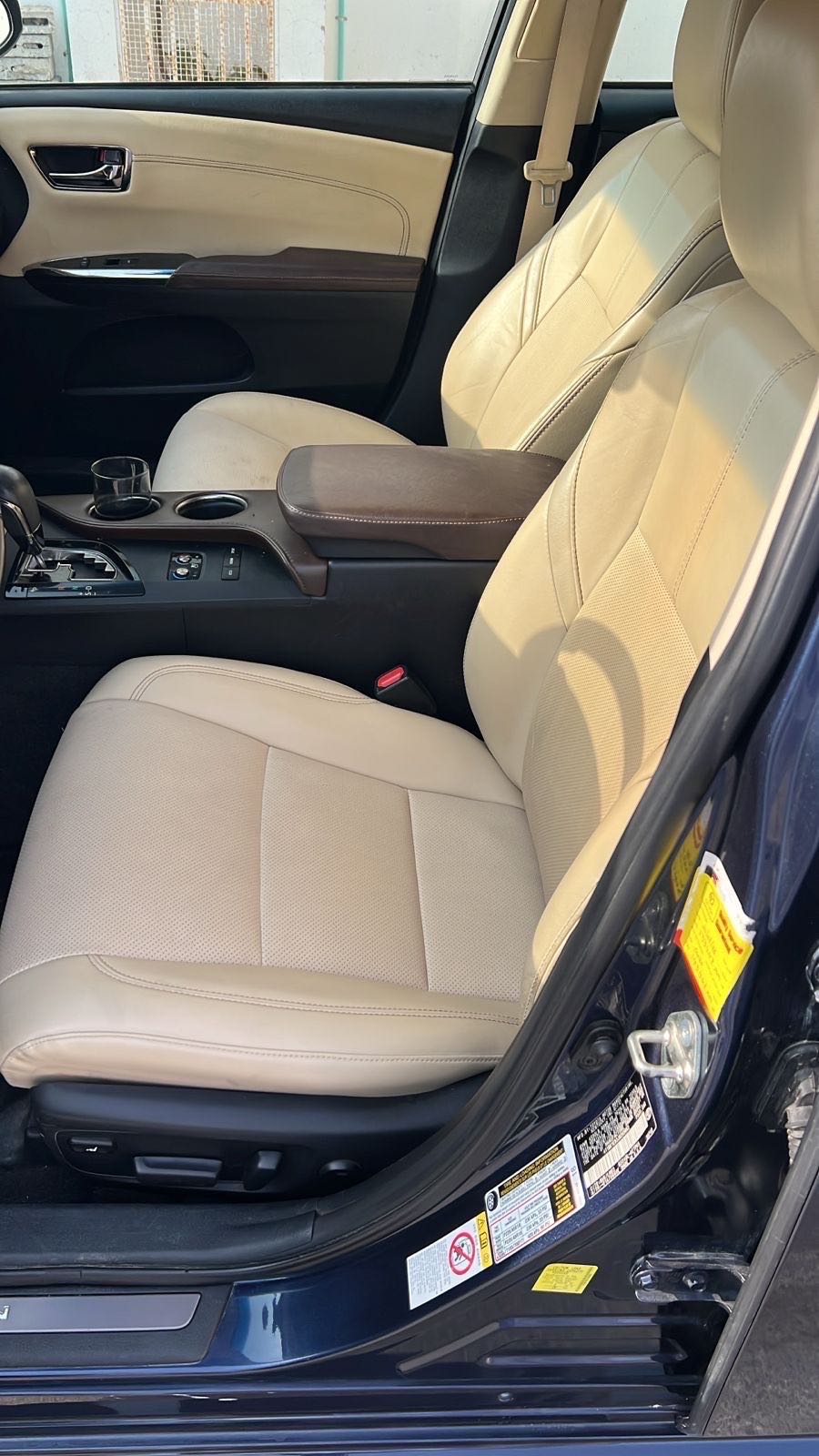 Car Image 2018 TOYOTA AVALON LIMITED