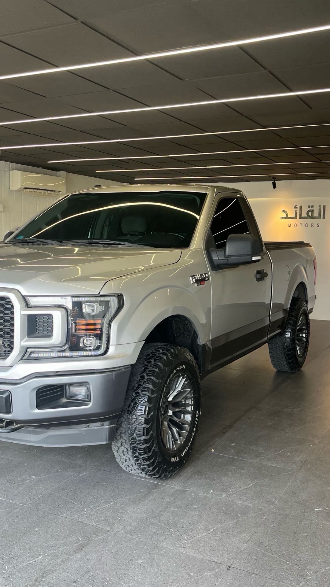 Car Image 2018 FORD F-150 XLT