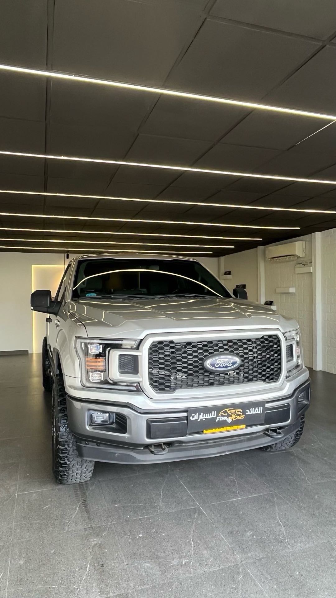 Car Image 2018 FORD F-150 XLT