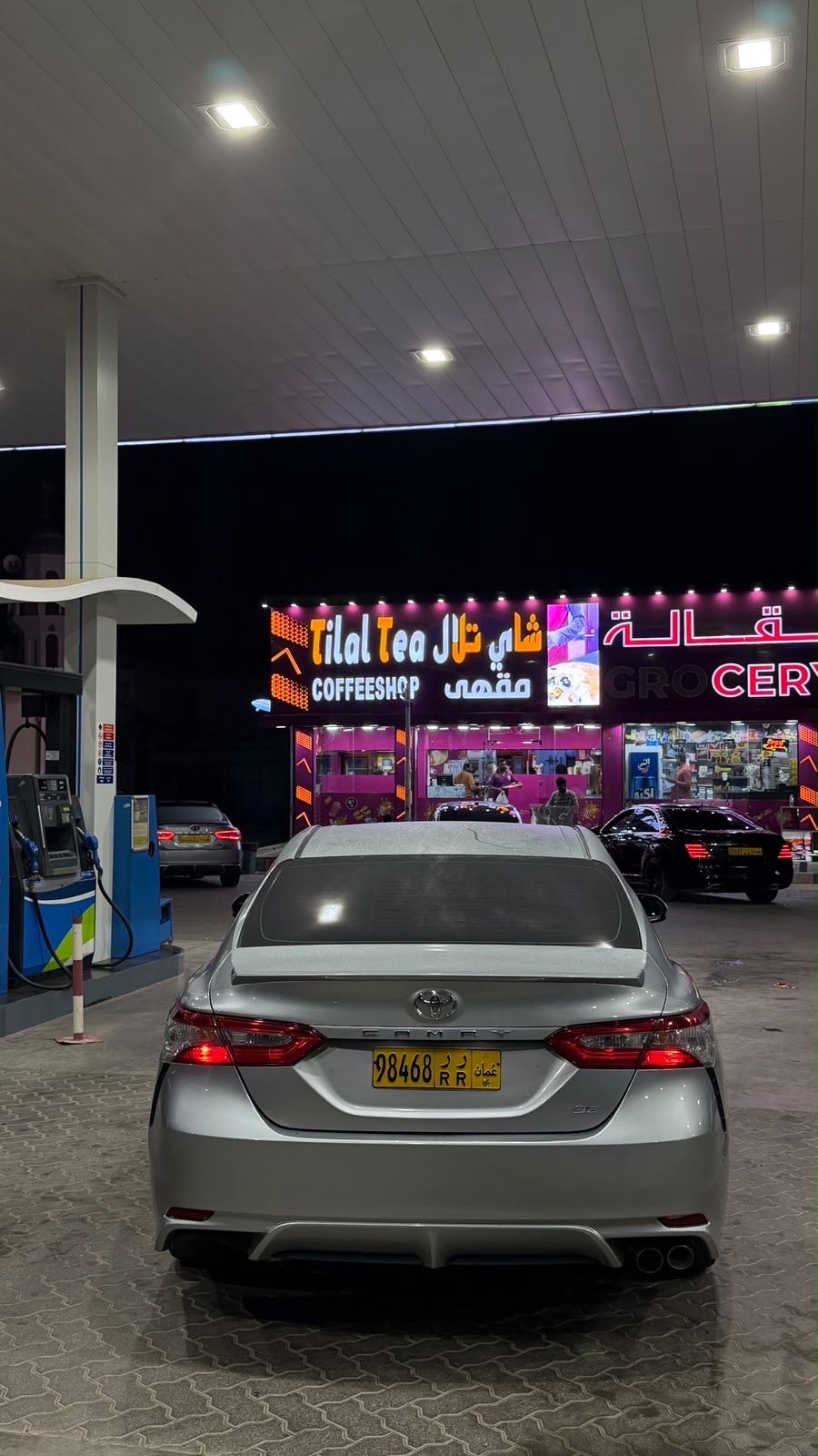 Car Image 2018 TOYOTA CAMRY SE