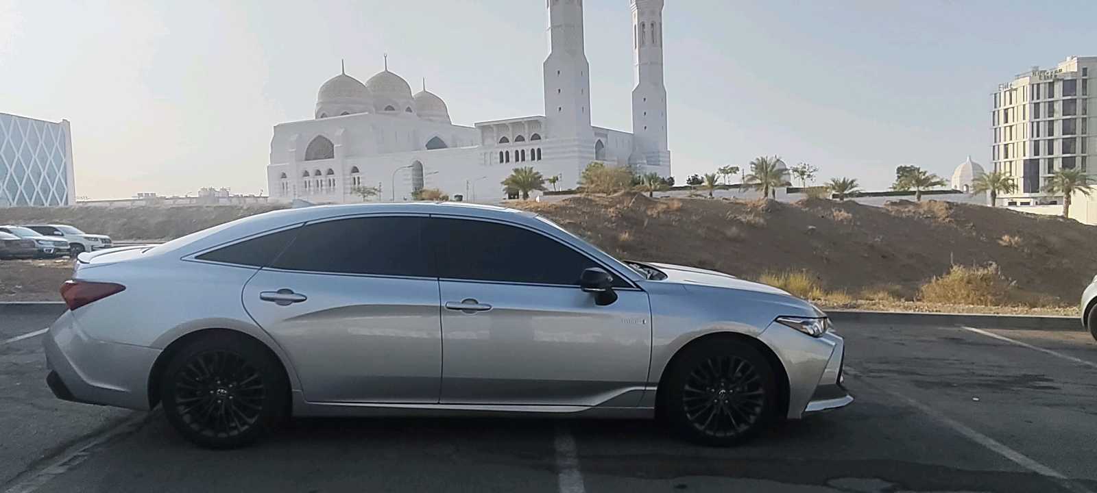 Car Image 2019 TOYOTA AVALON XSE