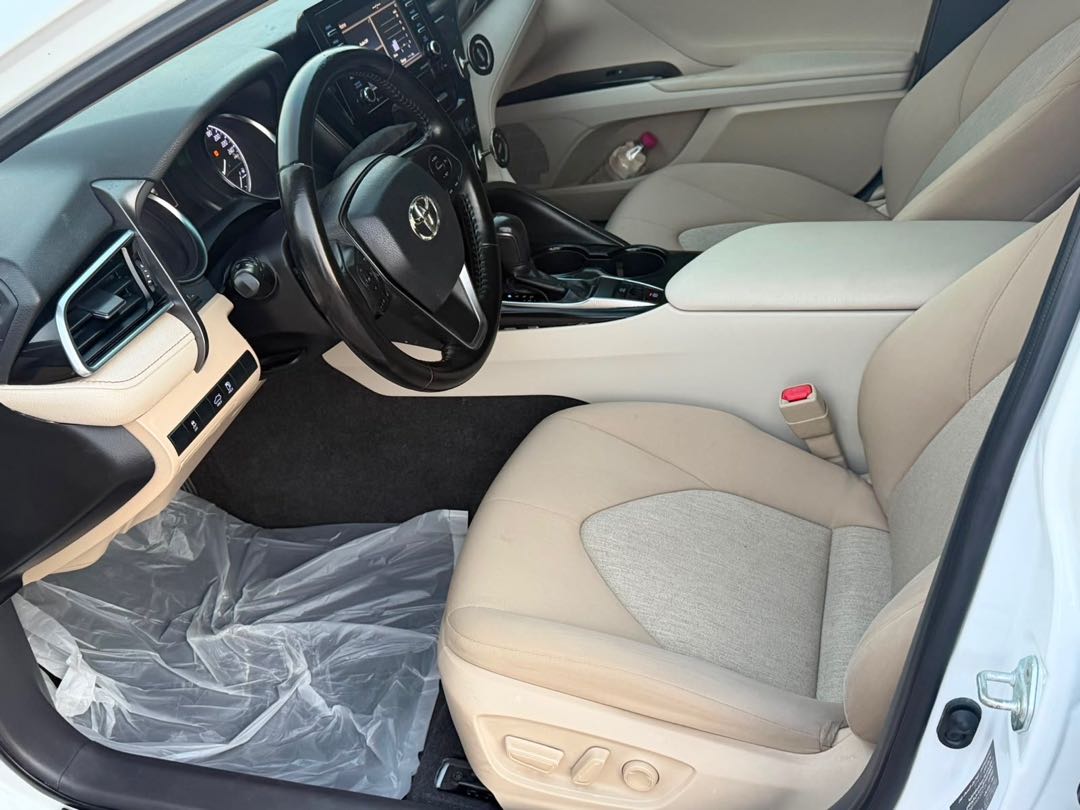 Car Image 2019 TOYOTA CAMRY Grande
