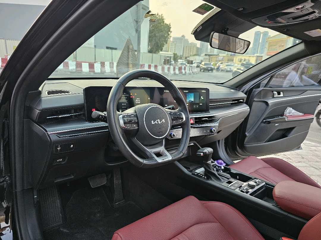 Car Image 2025 KIA K5 