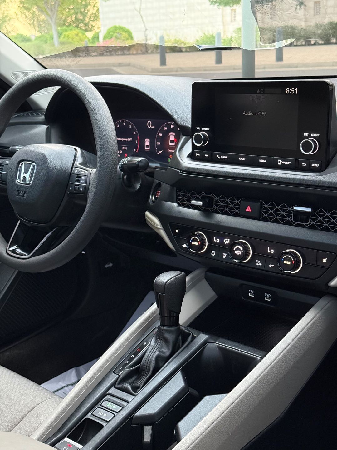 Car Image 2024 HONDA ACCORD EX