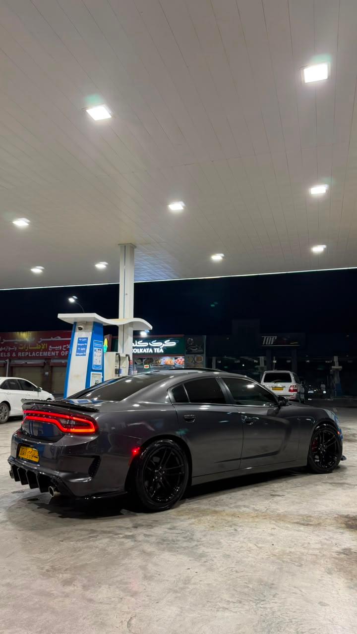 Car Image 2020 DODGE CHARGER SRT 392