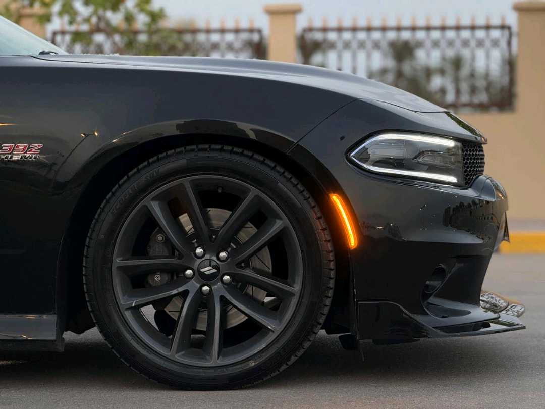 Car Image 2019 DODGE CHARGER GT