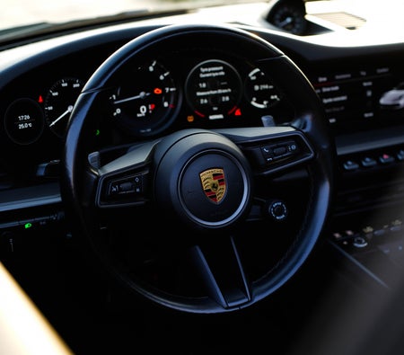 PORSCHE 911 2022