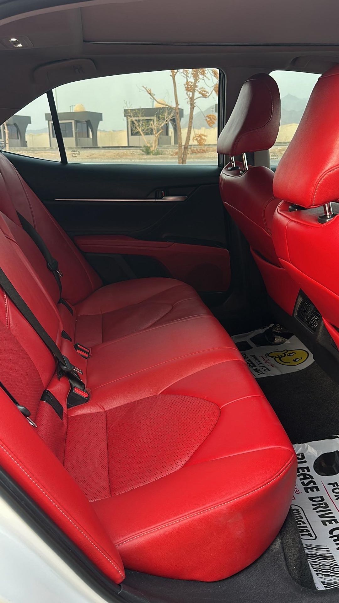 Car Image 2018 TOYOTA CAMRY XSE