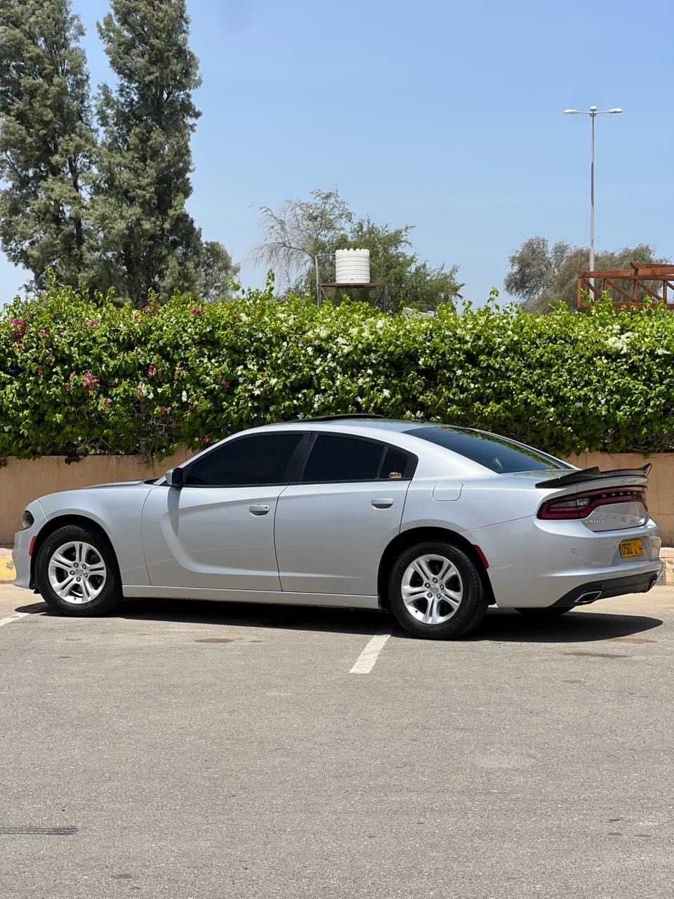 Car Image 2019 DODGE CHARGER SXT