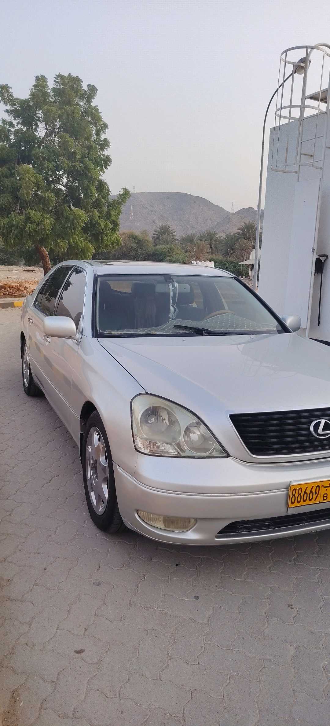 Car Image 2001 LEXUS LS 430