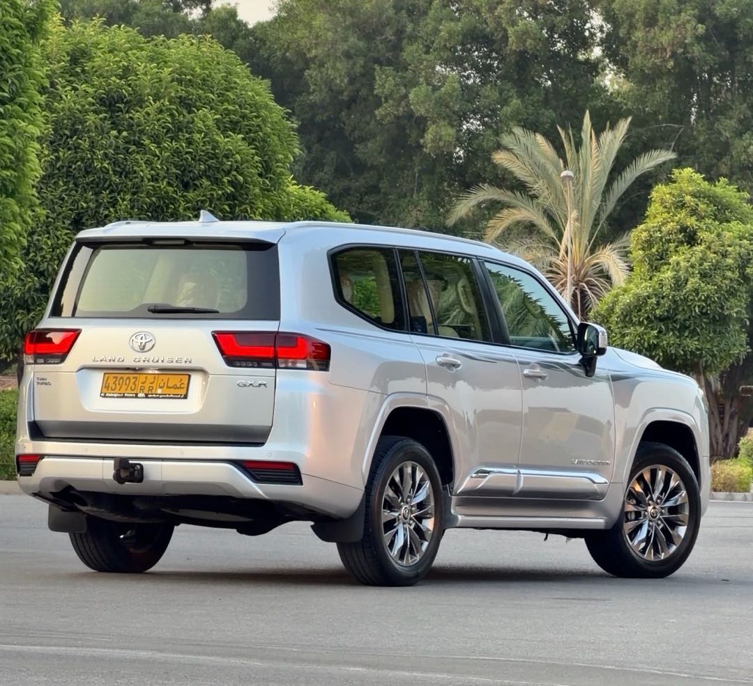Car Image 2022 TOYOTA LAND CRUISER GX.R
