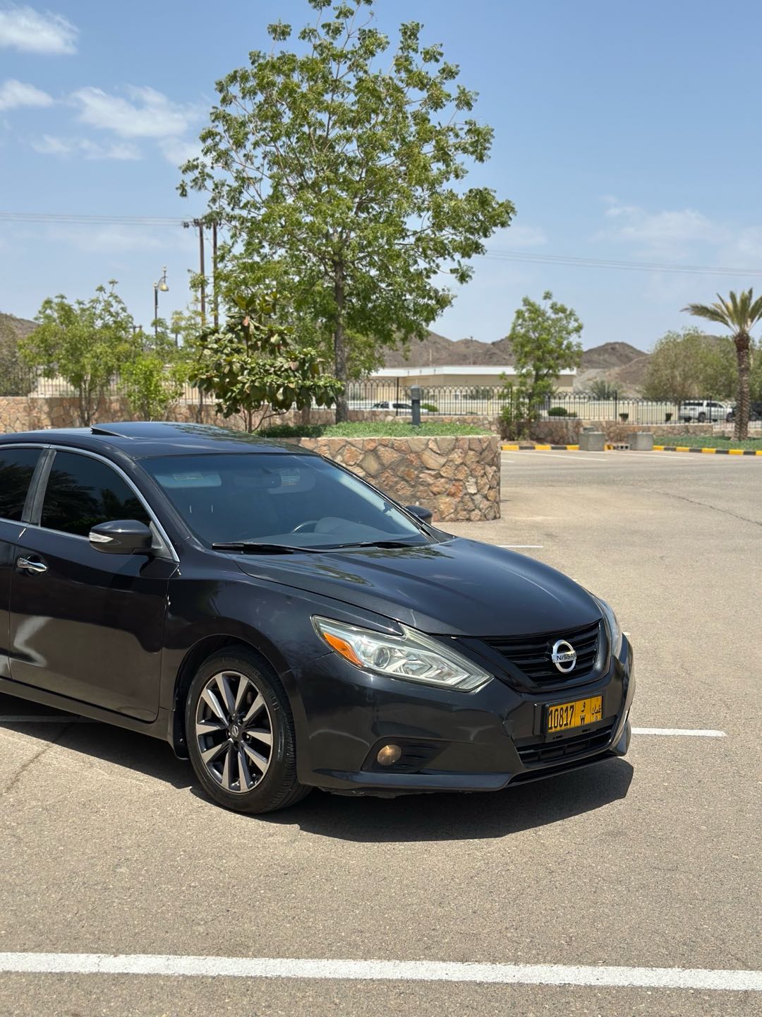 Car Image 2017 NISSAN ALTIMA SL