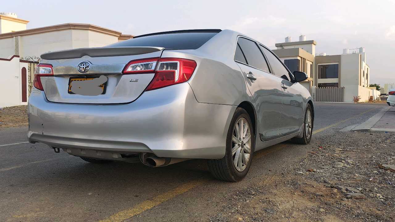 Car Image 2013 TOYOTA CAMRY SE