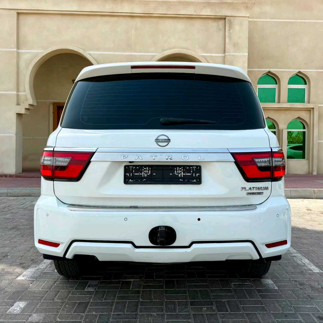 Car Image 2014 NISSAN PATROL Platinum