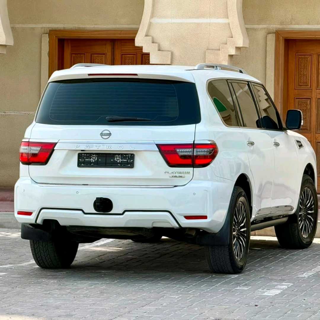 Car Image 2014 NISSAN PATROL Platinum