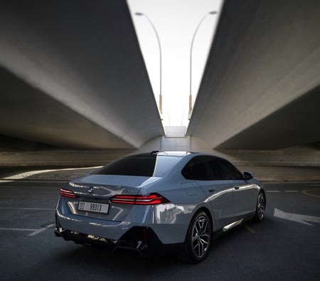 بي أم دبليو 5 SERIES 2024