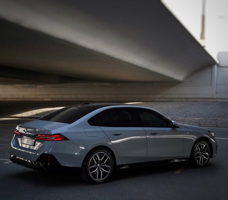 بي أم دبليو 5 SERIES 2024