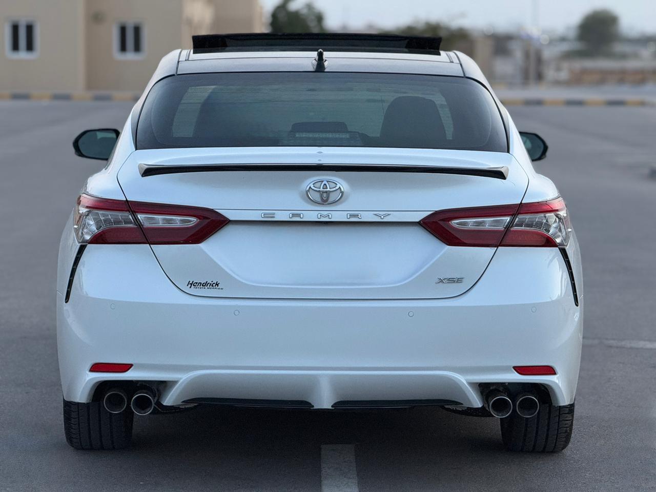 Car Image 2018 TOYOTA CAMRY XSE