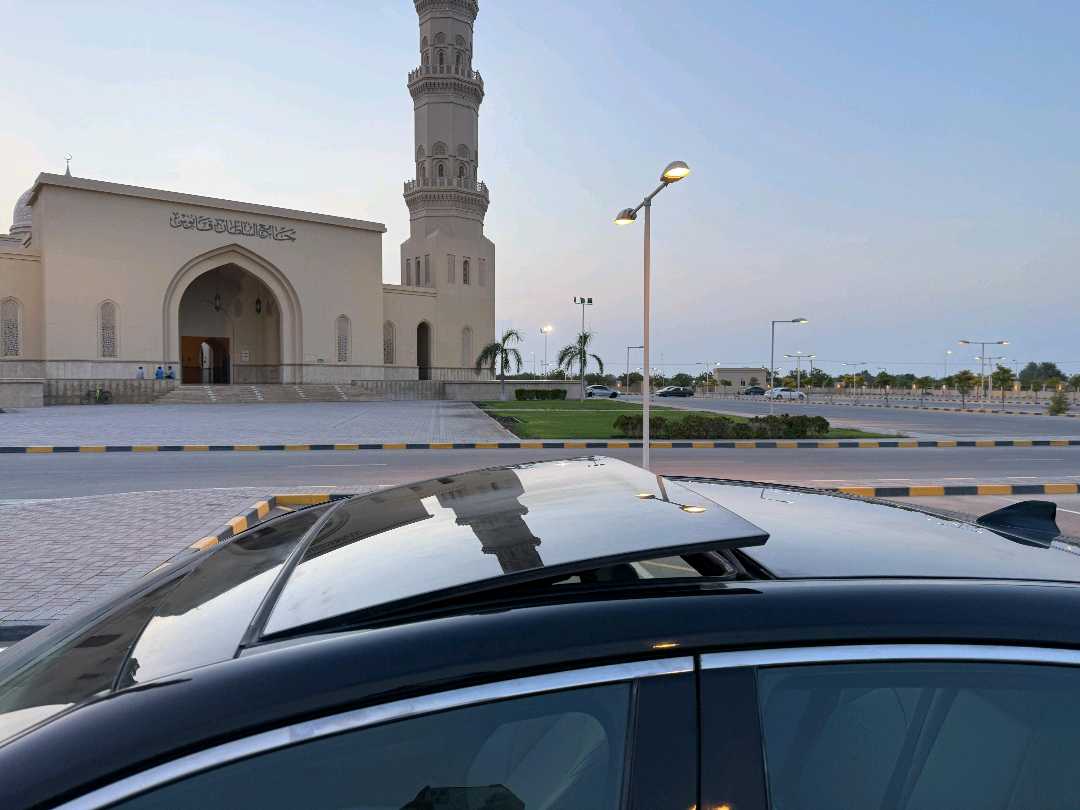 Car Image 2018 TOYOTA CAMRY XSE