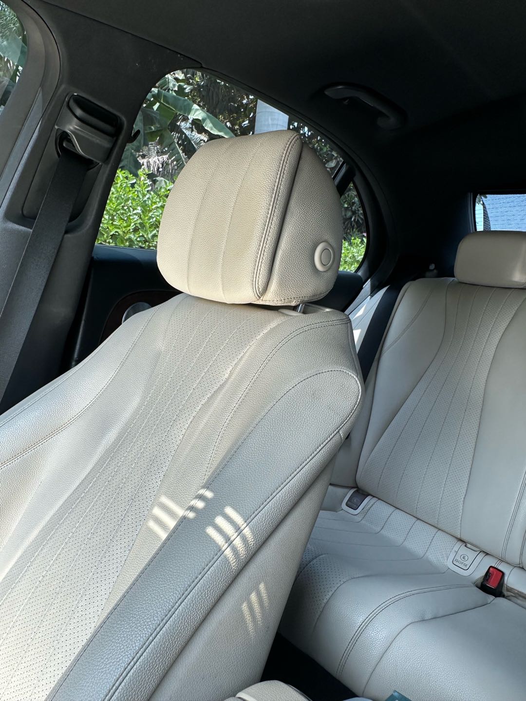 Car Image 2017 MERCEDES E Class 300