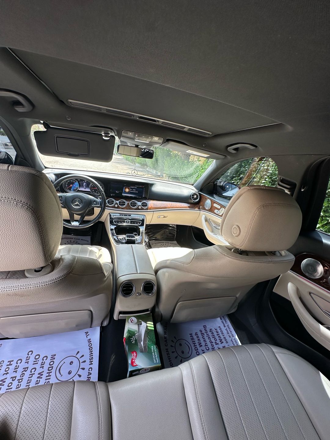 Car Image 2017 MERCEDES E Class 300
