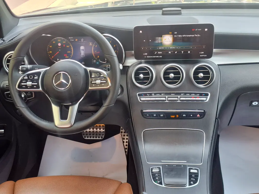 Car Image 2023 MERCEDES GLC CLASS 
