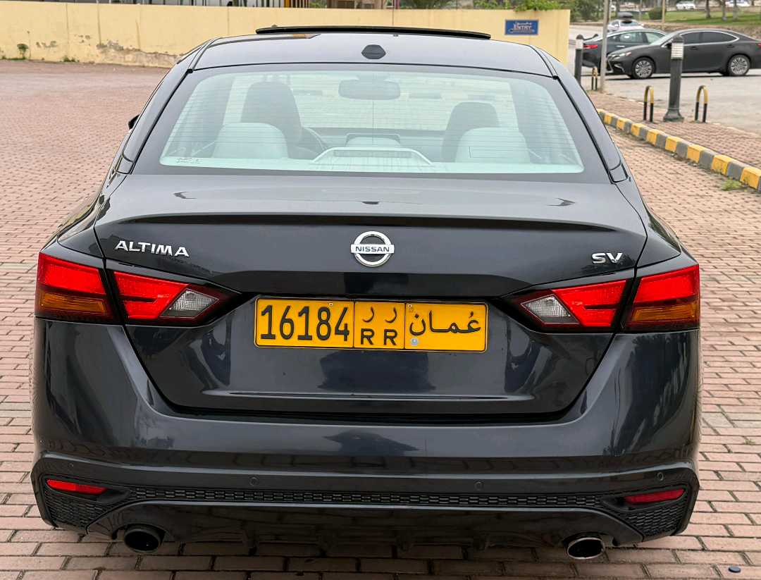 Car Image 2020 NISSAN ALTIMA SV
